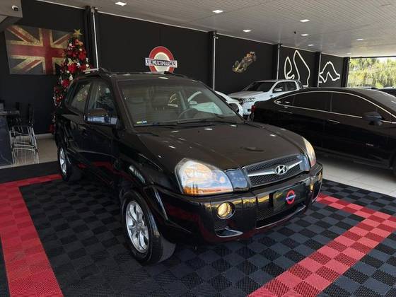 HYUNDAI TUCSON 2.0 MPFI GL 16V 142CV 2WD GASOLINA 4P MANUAL
